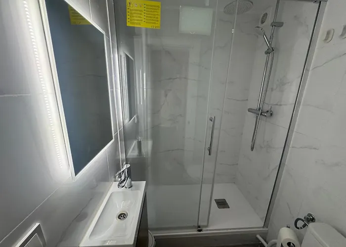 Nuevo! 4 Hab Excelente Ubicacion 아파트 산탄데르